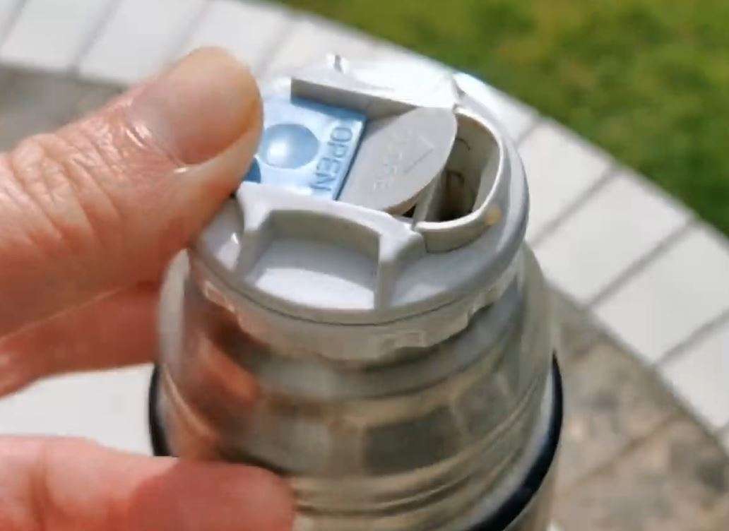 Thermos flask one click