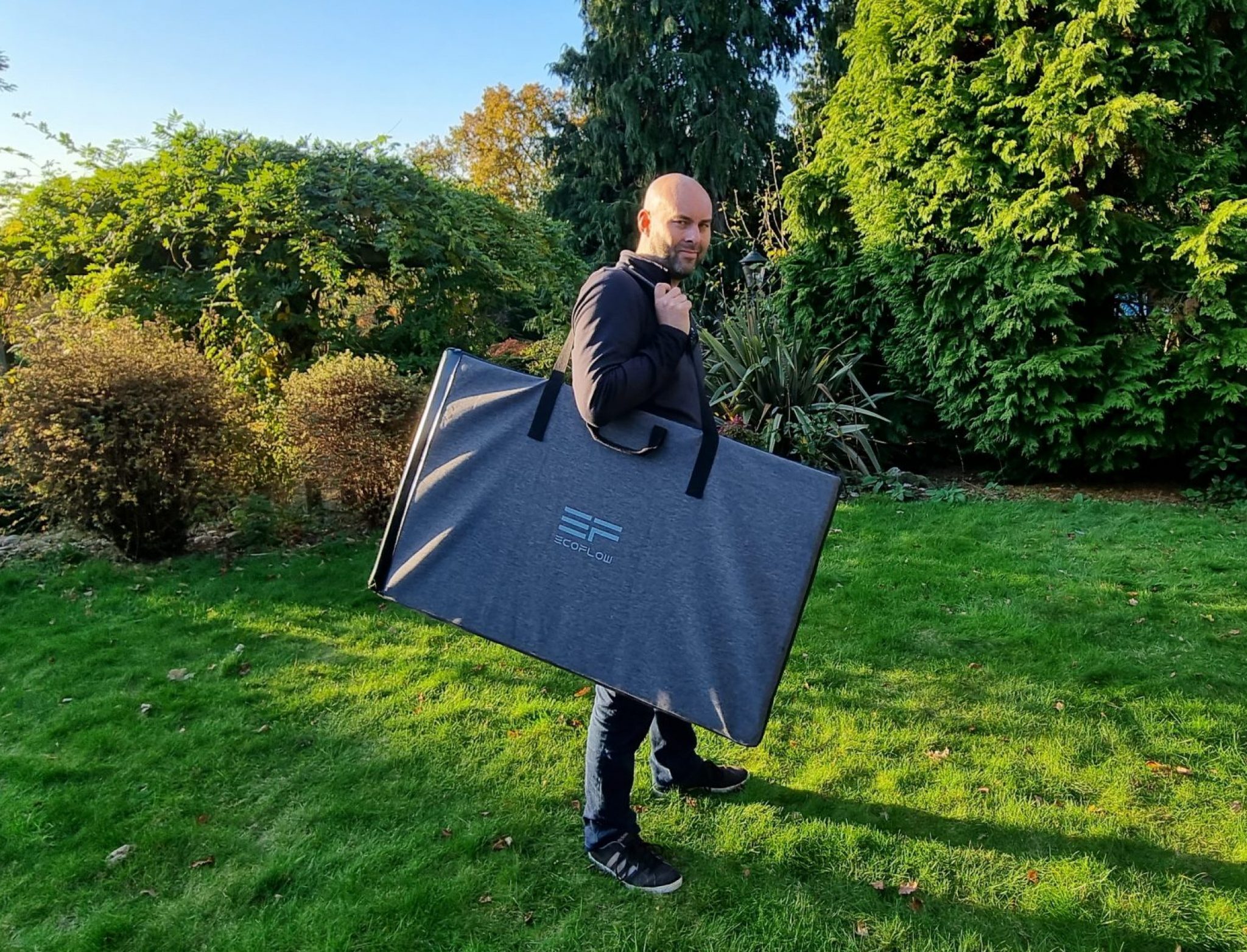 EcoFlow 400W Portable Solar Panel review in bag