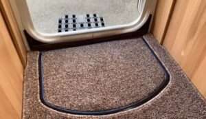 how to make a caravan warmer carpet